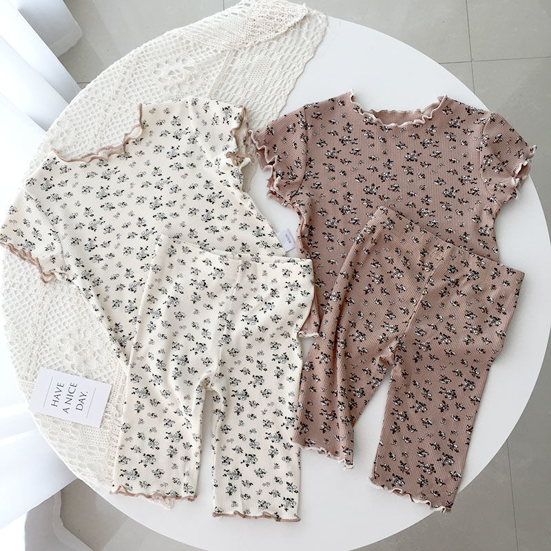 Picture of Children's pajamas Summer New Girls' Outer Wear Short-sleeved Floral suit Summer Korean Pajamas