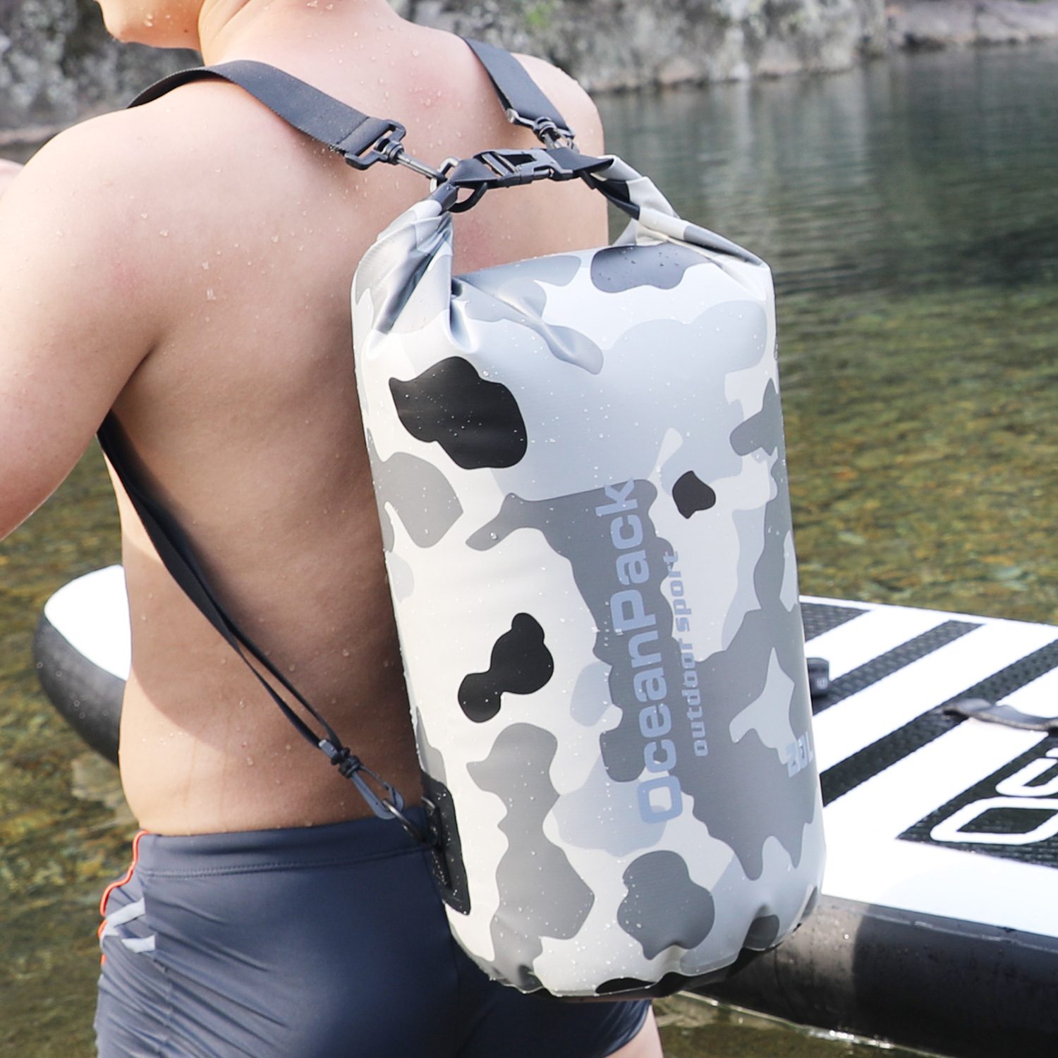 Picture of high quality Camouflage Drift Waterproof Bag Single Shoulder Dry Bag Outdoor Waterproof Bag Amazon Hot Selling Drift Bag