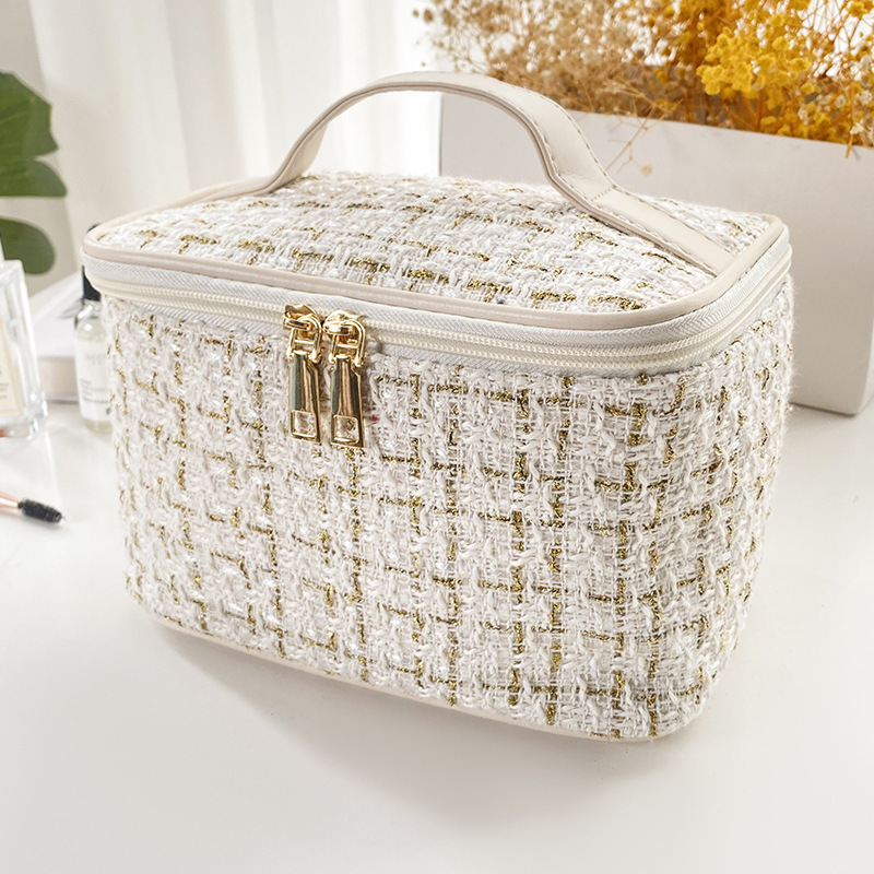 Picture of New Cyber Celebrity Cosmetic Bag New Cosmetics Large Capacity Storage Bag Portable Travel High-end Small Chanel Style Cosmetic Bag