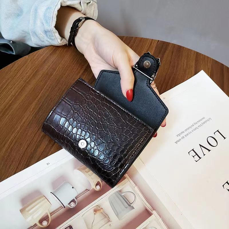 Picture of New Wallet Female Student Folding Super Small Coin Purse Fashionable Crocodile Pattern Multi-Card Small Card Bag Simple Clutch Bag