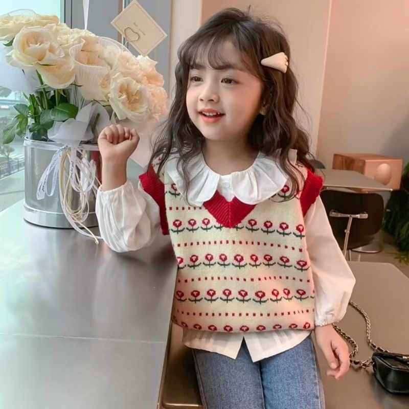 Picture of Girls' Vest Outer Wear Children's Wear 2024 Spring New Style Girls' Sweater Knitted Vest Baby Children's Western Style Spring and Autumn