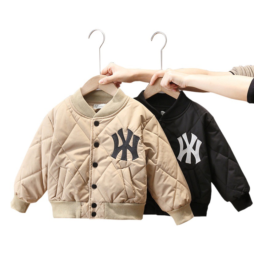 1039 Boys' Late Autumn Jacket 2025 New Handsome Baby Quilted Thickened Baseball Clothes Trendy Children's Lightweight