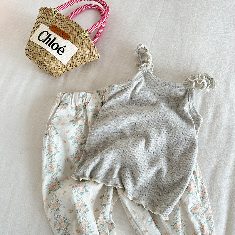 Picture of Girls Camisole 2025 Baby Girl Summer Children's Korean Version Easiest for Match Cute Pit Strip Color Line Camisole