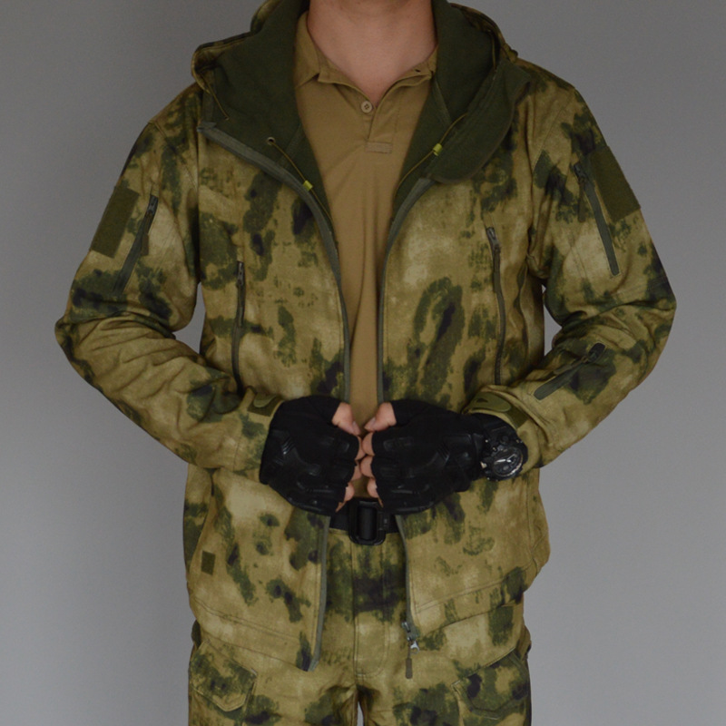 Picture of Shark skin soft shell jacket men's winter fishing clothing waterproof fleece riding mountaineering clothing breathable windproof coat autumn