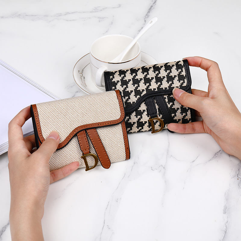 Picture of European and American Retro Small Wallet Women's New D-button Wallet Student Multi-functional Large Capacity Foreign Trade Cross-border Change Card Bag