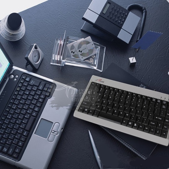 Picture of Wallaby DS-9821 Ultra Thin USB PS/2 Round Mouth Factory CNC Industrial Office Notebook Keypad