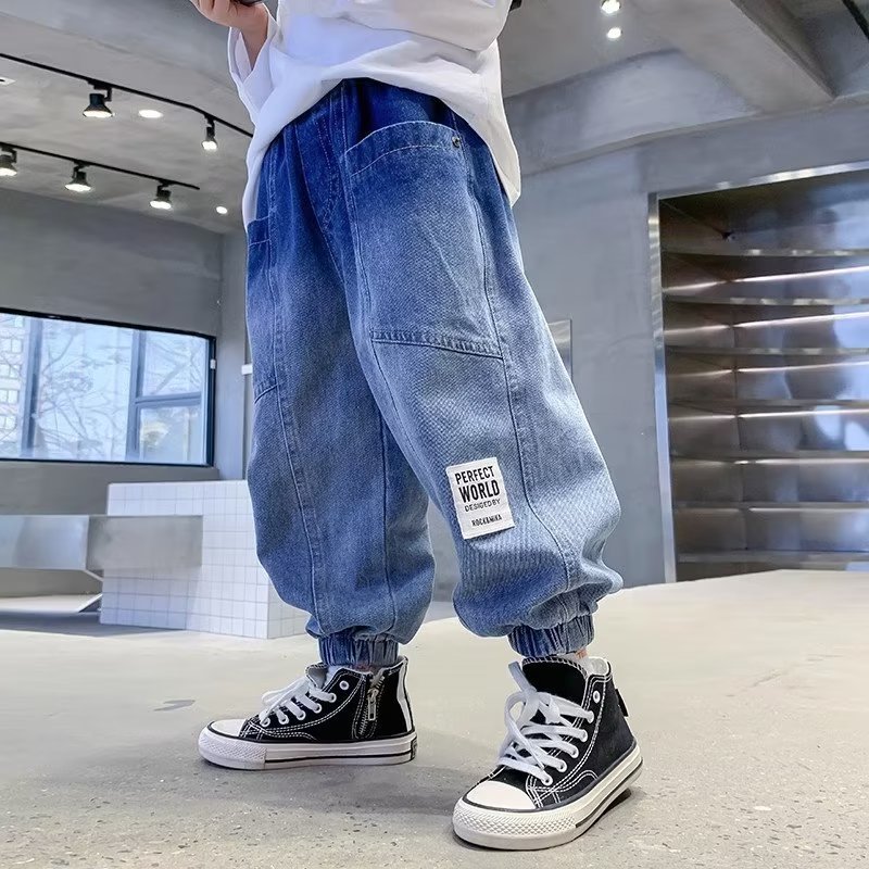 Picture of Boys' Spring Jeans Big Children's Western Style Tooling 2024 New Children's Boys Spring and Autumn Loose Pants Trendy Brand