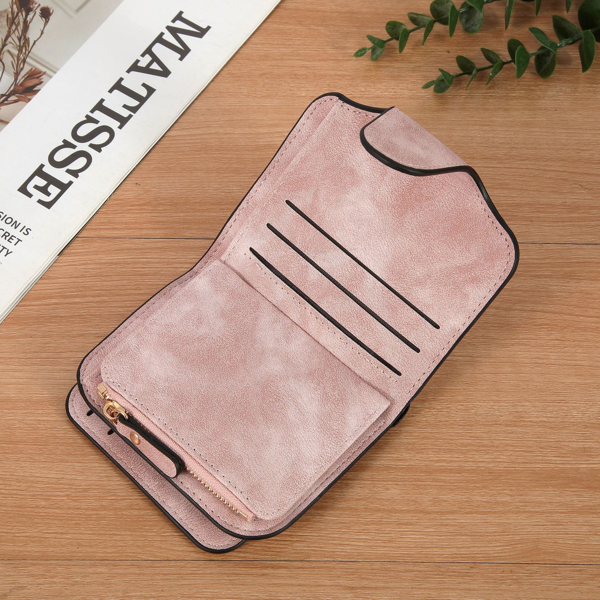 Picture of Cross-Border Retro Nubuck Leather Women's Wallet Short Multi-Card Slot Coin Purse Buckle Wallet Student Small Clutch Bag