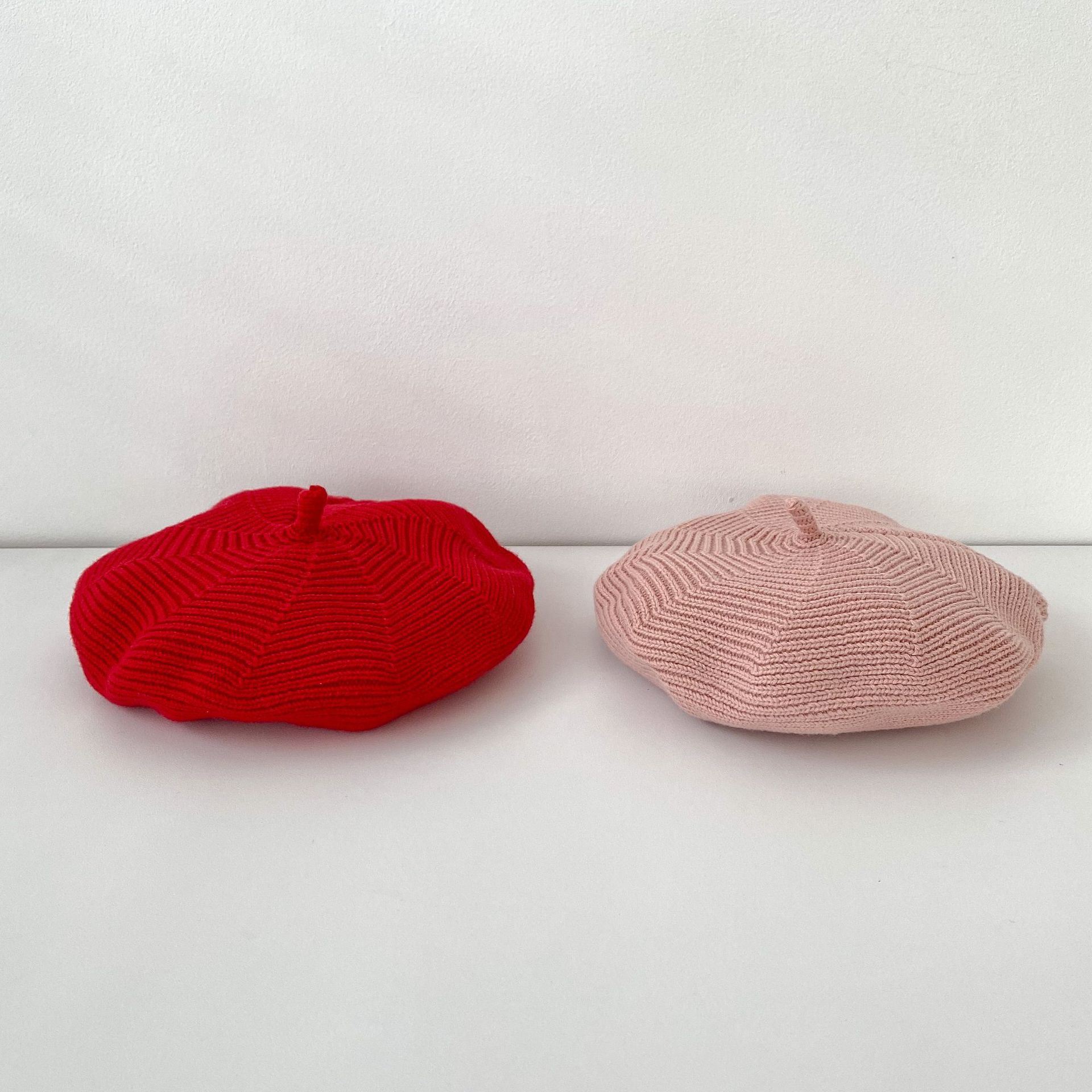 Picture of Ins2025 Autumn and Winter New Style Male and Female Baby Infants 3 Months to 3 Years Old Beret Multi-Color Optional Versatile