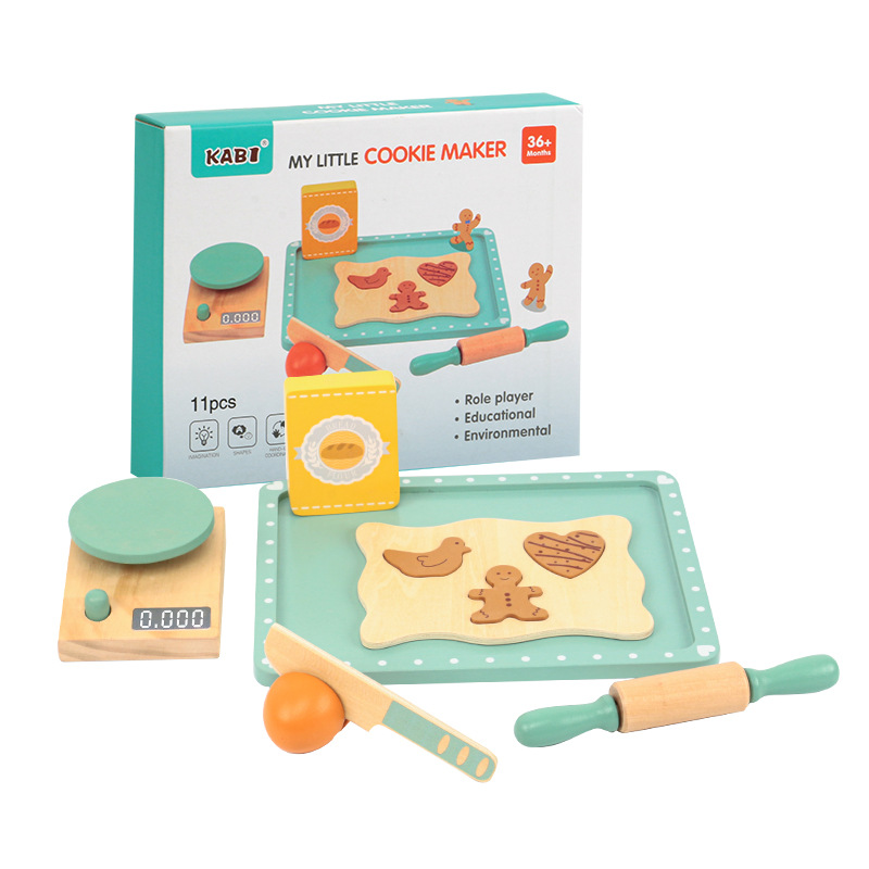 Picture of New wooden play house juicer children's simulation juicer parent-child interaction baby sharing toy kindergarten