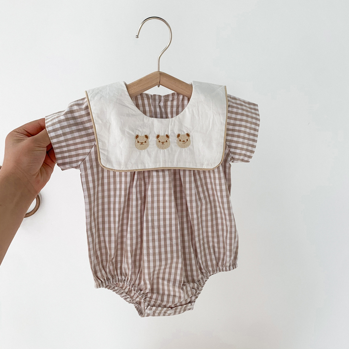 Picture of Korean Baby Jumpsuit Plaid Preppy Style Lapel Embroidered Bear Bag Fart Clothing Newborn Short-Sleeved Full Moon Outing Clothing
