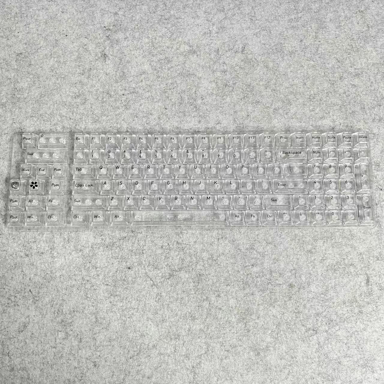 Picture of Wholesale 115-Key Four-Sided Transparent Keycaps Customized Original Height Mda High-Value Cross-Axis Matte Transparent Keycaps