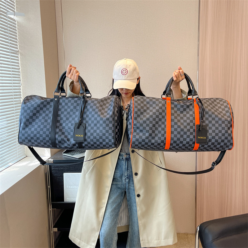 Picture of Large Capacity Portable Luggage Bag Men's Fashion Travel Short-distance Travel Bag Women's Travel One-shoulder Crossbody Boanting Bag