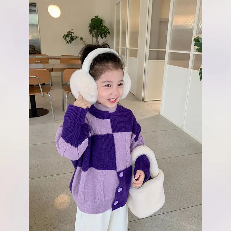 Picture of Girls' Korean Style Internet Trendy Fashion Sweater Baby 2023 New Winter Wear New Children's Plaid Stitching Knitted Sweater