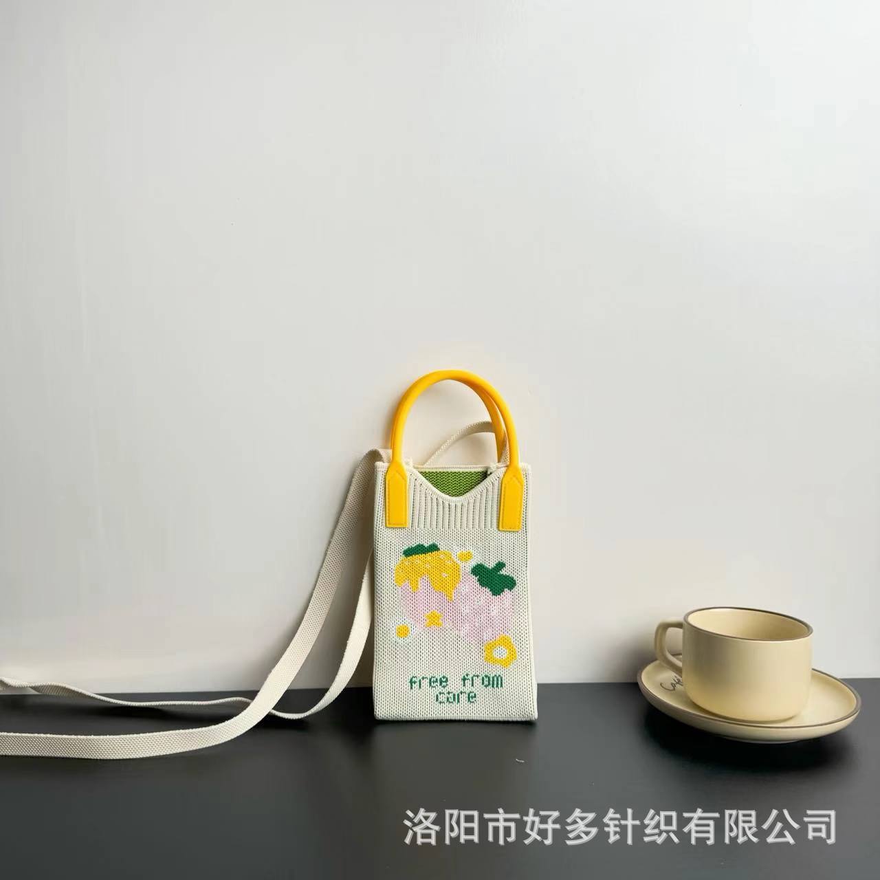 Picture of Advanced Sense Ins Mobile Phone Bag New Cartoon Knitted Bag Dopamine Niche All-match Crossbody Shoulder Bag Handbag