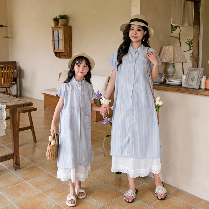Picture of New Internet Celebrity High-set Couple Clothing Summer Striped Short-sleeved Shirt Mother and Dirt Korean Family Dress Loose Casual Wear
