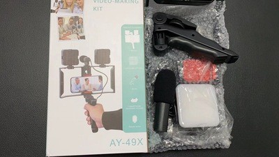 Picture of Mini compact rechargeable light supplement mobile phone shooting bracket short video light supplement self-timer live tofu light