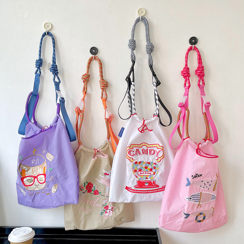 Picture of Bag Shoulder Strap New Extension Bag Strap Adjustable Shopping Bag Nylon Cloth Embroider Flower Hand-Held Crossbody Extended Strap