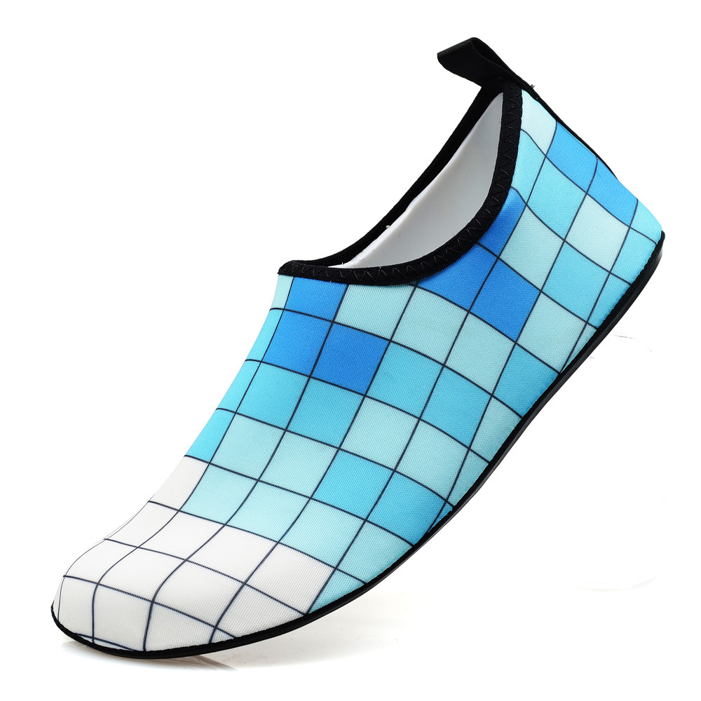 Picture of Wholesale New Summer Men's and Women's Beach Shoes Seaside Diving Rowing Shoes Indoor Running Yoga Shoes in Stock