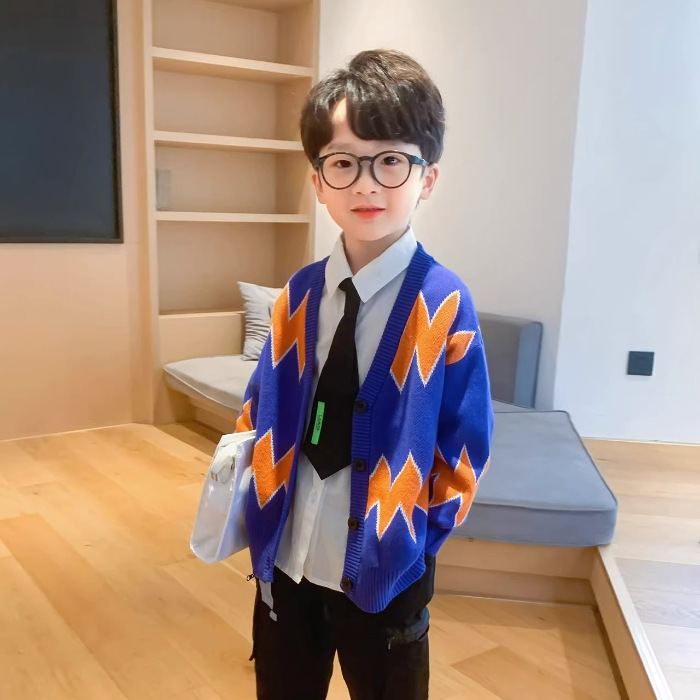 Picture of Boys' Sweater 2023 Korean New Baby Cardigan Children's Wear Autumn Children's V-Neck Button Sweater Casual Top