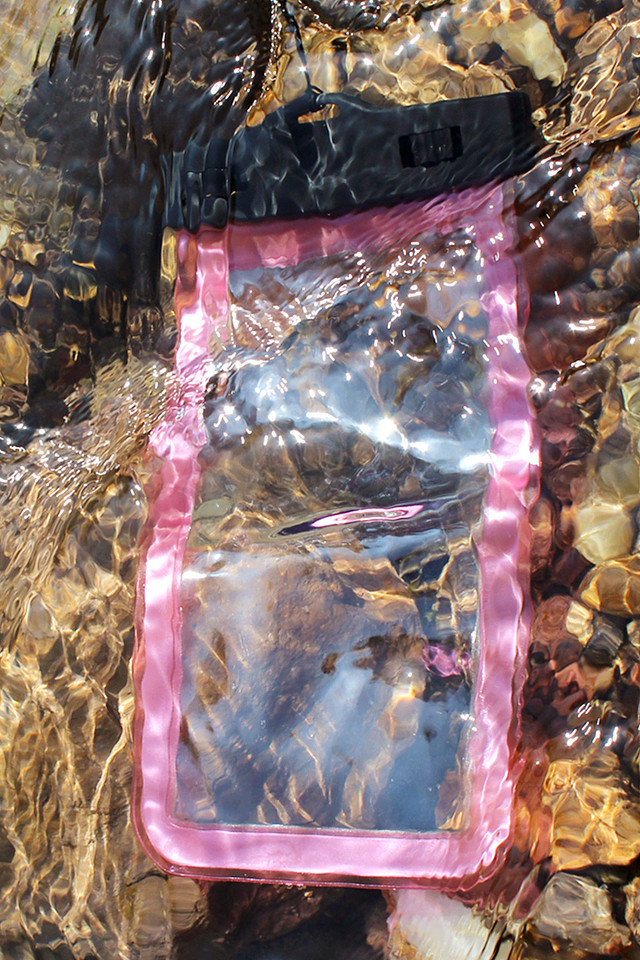 Picture of Large window smart phone waterproof bag PVC plastic clip sealing mobile phone rainproof storage bag large screen 7 inch screen Universal