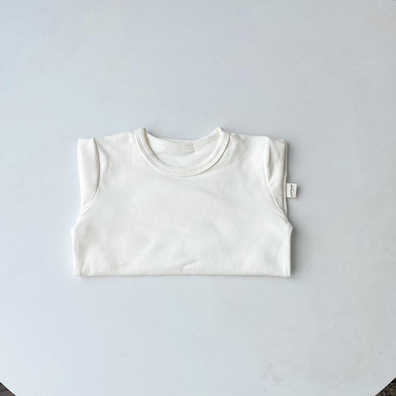 Picture of 2023 Children's Cotton Long-sleeved T-shirt Base Shirt Spring and Autumn Loose Solid Color Round Neck Sanding Top for Boys and Girls
