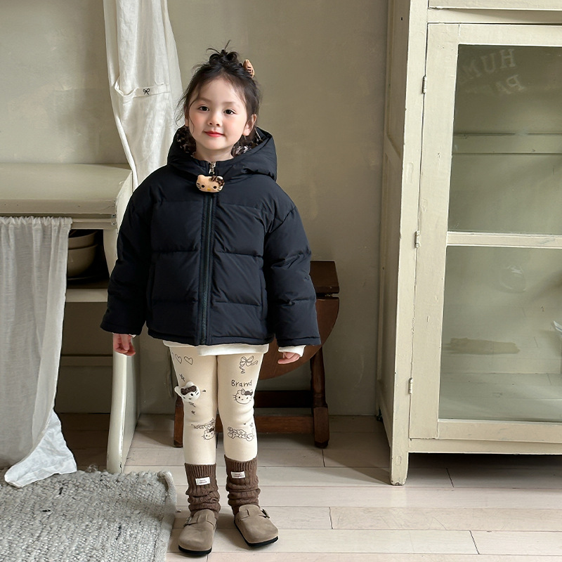 Picture of Weimu Children's Clothing Girls' down Jacket 90 White Duck down 2024 Winter New Children's Reversible