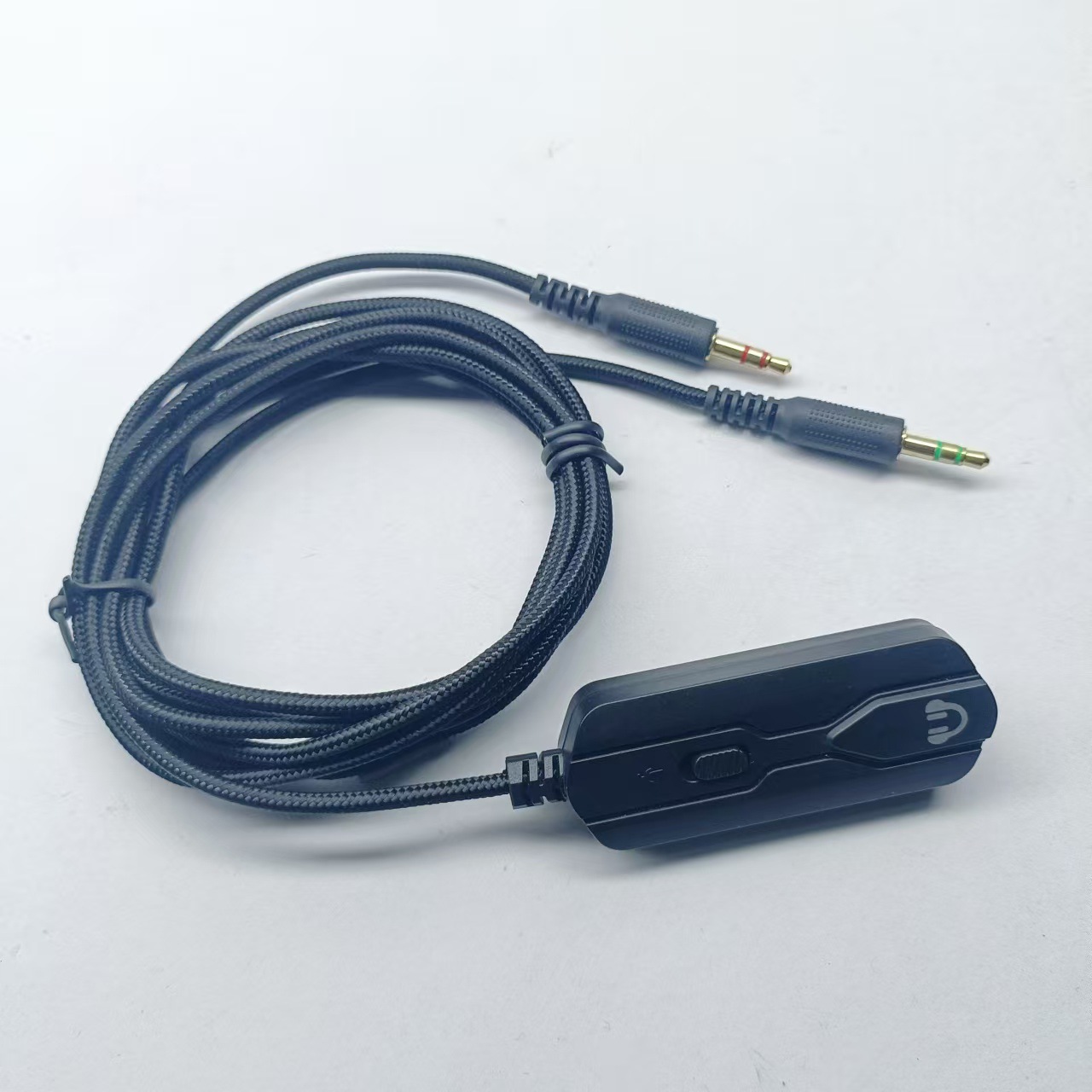 Picture of Headphone adapter extension cable dual-plug computer version Headphone tuning extension cable closed microphone adapter audio connection