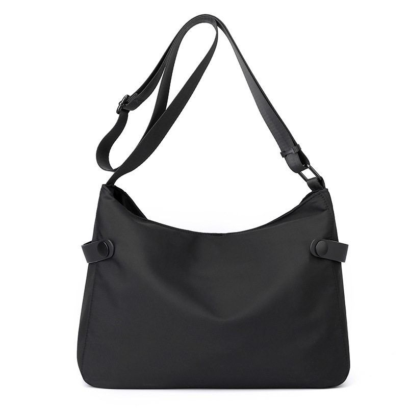 Picture of Fashionable commuter travel bag versatile trendy messenger bag casual men's shoulder bag lightweight waterproof nylon cloth bag