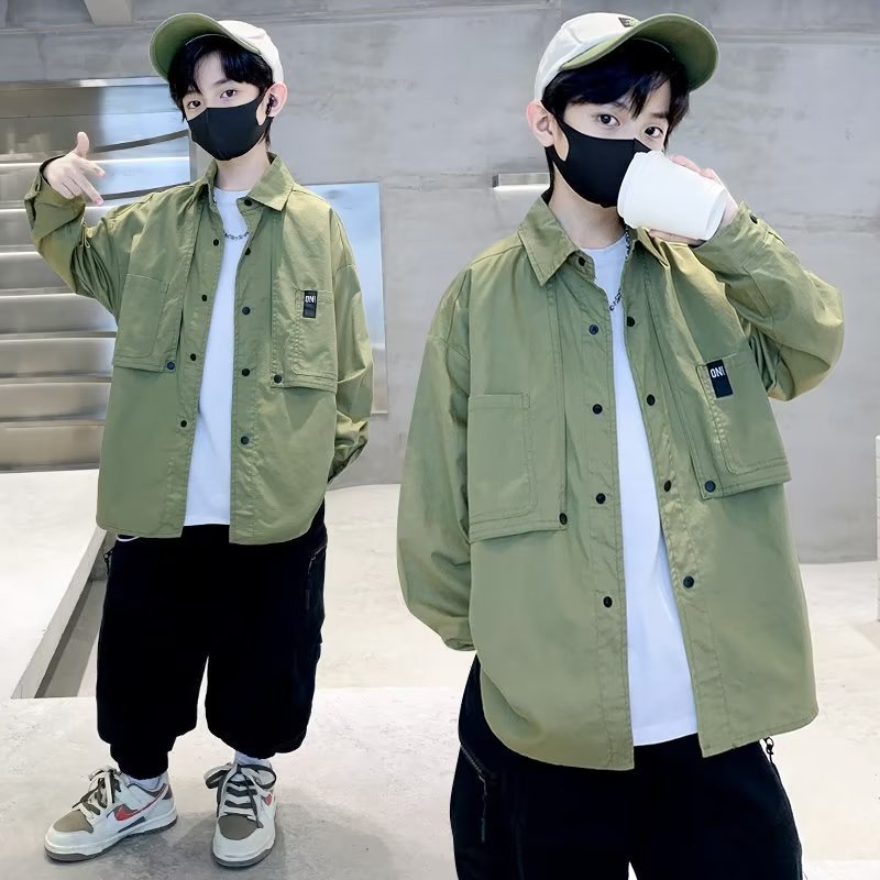 Boys' Shirts 2024 New Spring and Autum Clothes Handsome Medium and Large Kidsren's Boys Autum Shirts Autum Tops and Jackets Trendy