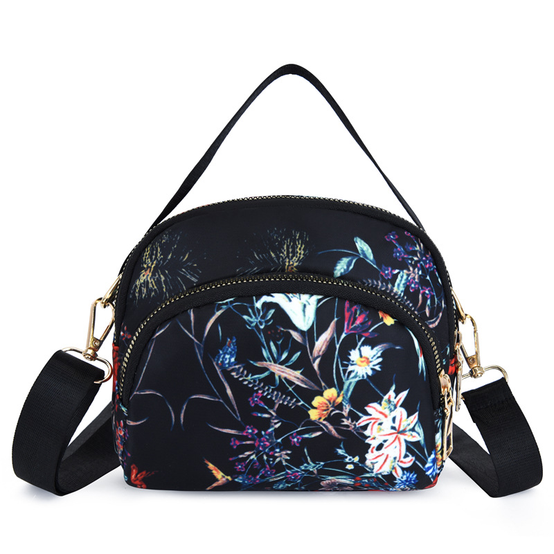 Picture of New Style Printed Shoulder Bag Fashionable Women's Shopping Handbag Lightweight Water-repellent Nylon Cloth Bag Casual Crossbody Bag