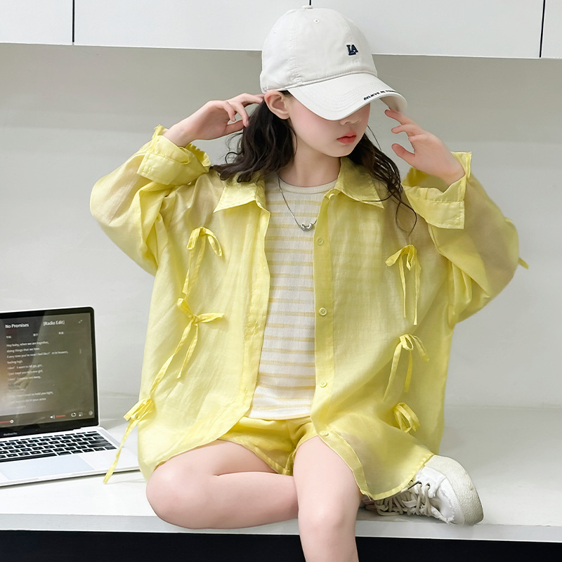 Picture of Girls' Sunscreen suit Summer 2025 New Arrival CUHK Children's Stylist Long-Sleeved Tencel Sunscreen Shorts Three-Piece Trendy Set