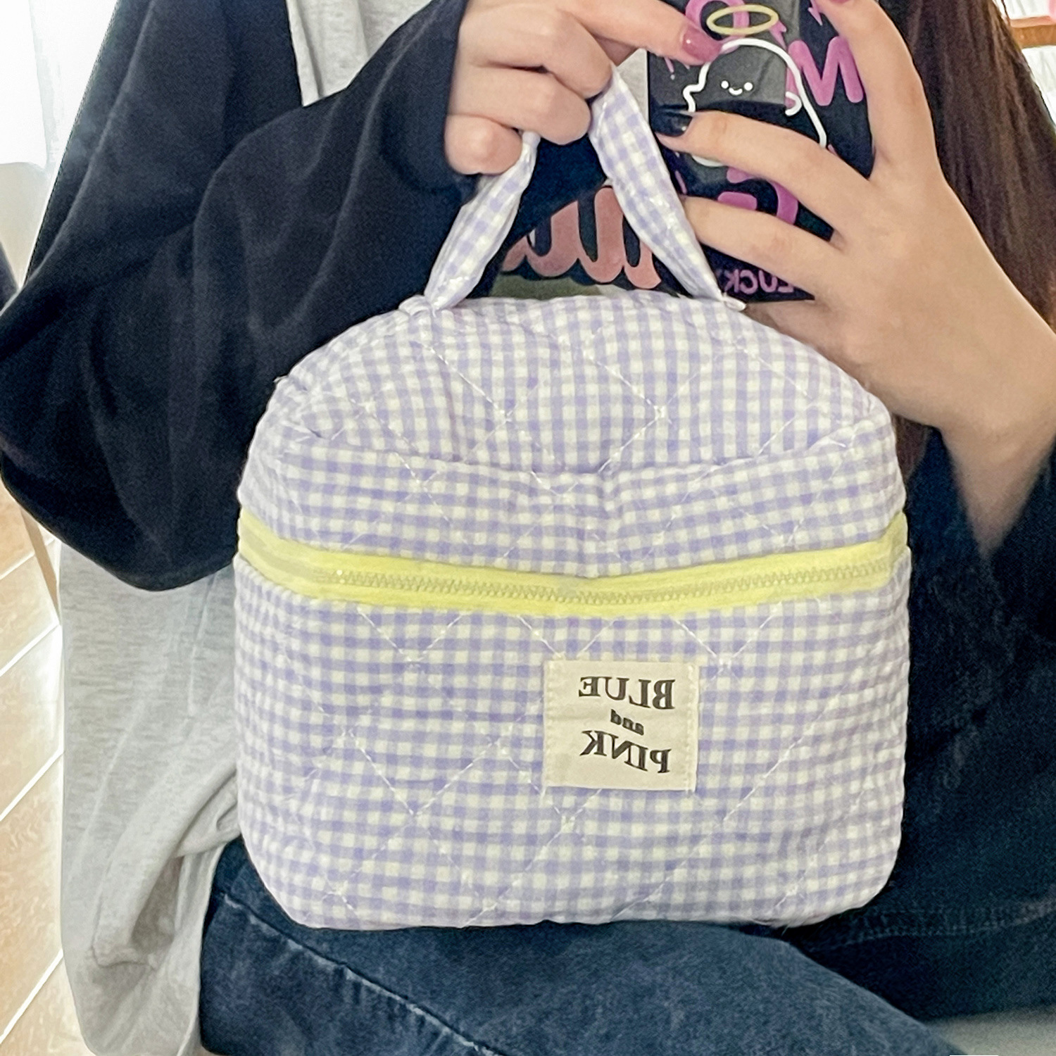 Picture of Redberry Plaid Cosmetic Bag, Simple, Large-Capacity and Good-Looking Student Cosmetics Storage Bag, Cotton Quilted Toiletry Bag