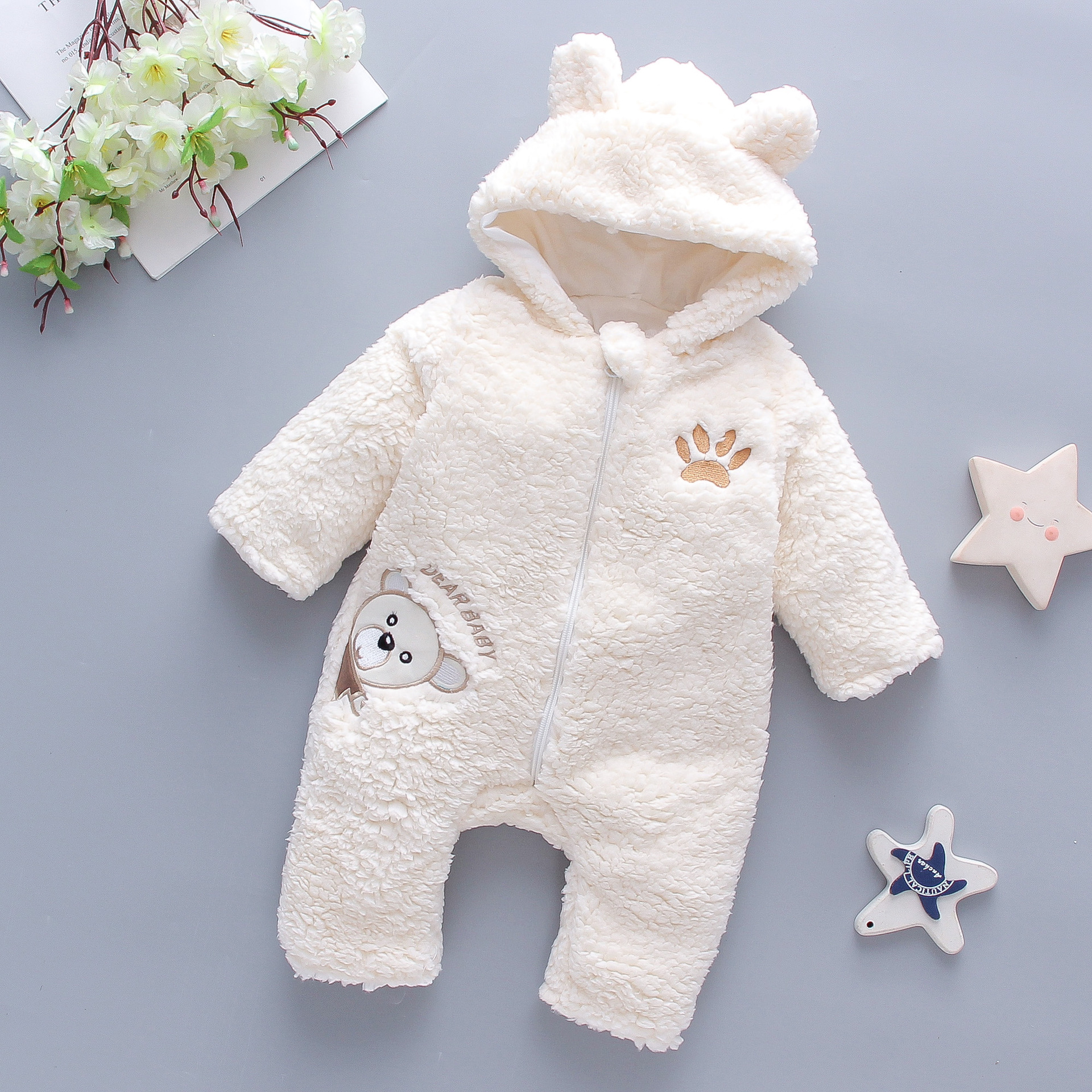 Picture of Baby Jumpsuit winter 2020 children's clothing New lamb fur cartoon bear embroidered thickened hooded romper