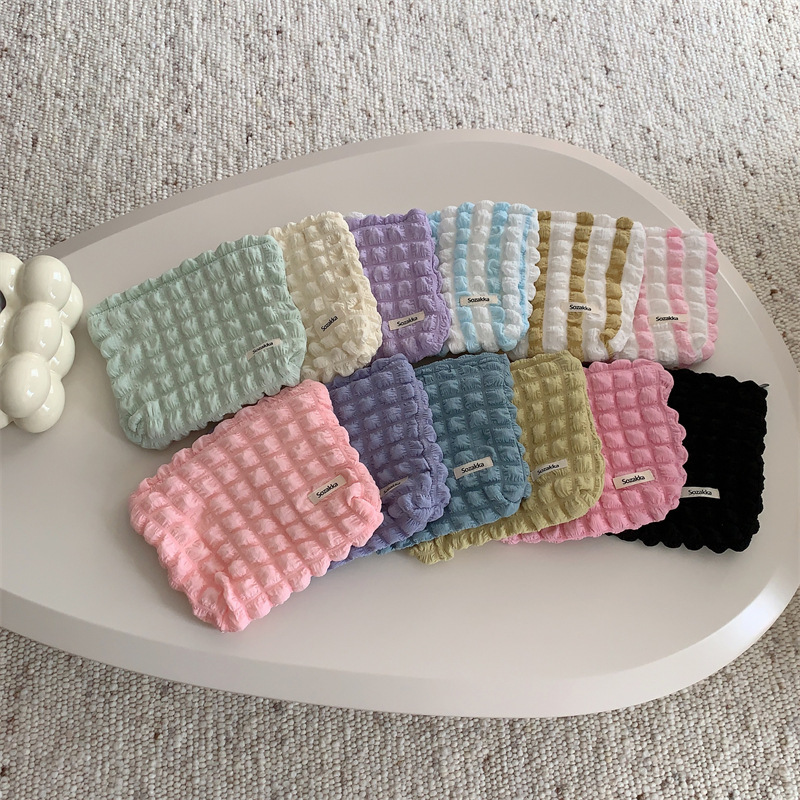 Picture of Cosmetic Bag high-looking bubble cloud large capacity cosmetic bag canvas cosmetic storage travel wash bag