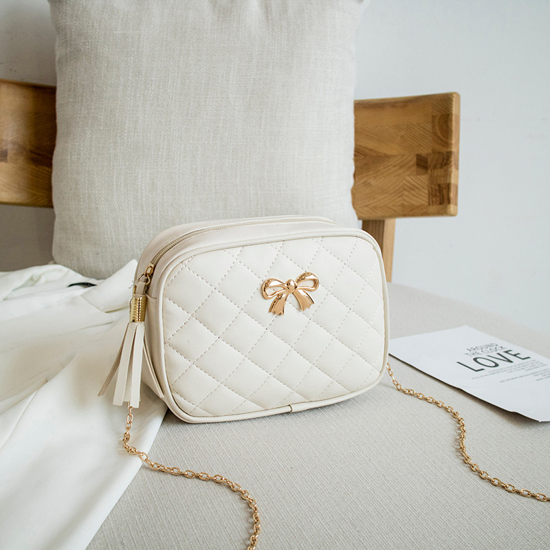 Picture of Foreign trade rhombus zipper women's bag 2023 spring and summer new fashion chain shoulder slung small square bag women's bag wholesale