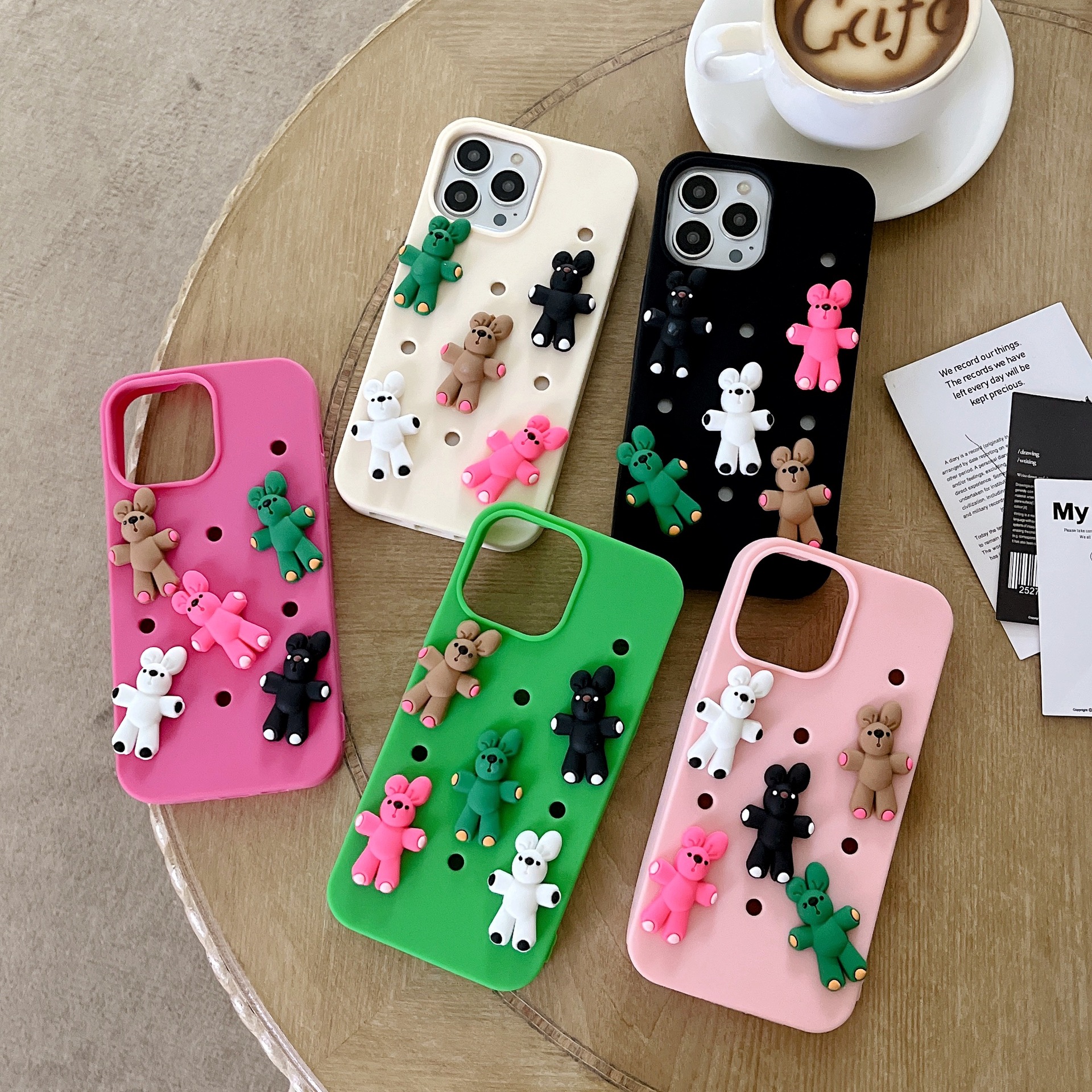 Hole Case DIY Stereo Korean Color Bear Case for iPhone 14Pro max Apple 12 Phone Case 11