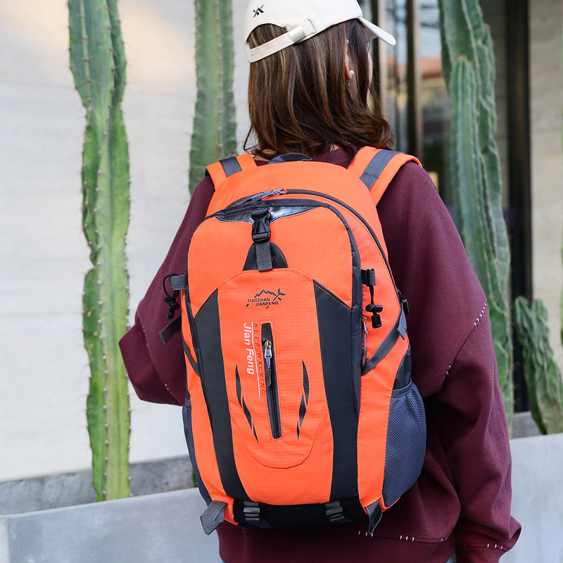 Cross-border New Outdoor Mountaineering Bag Men's and Women's Large Capacity Backpack European and American Sports Outdoor Travel Travel Backpack