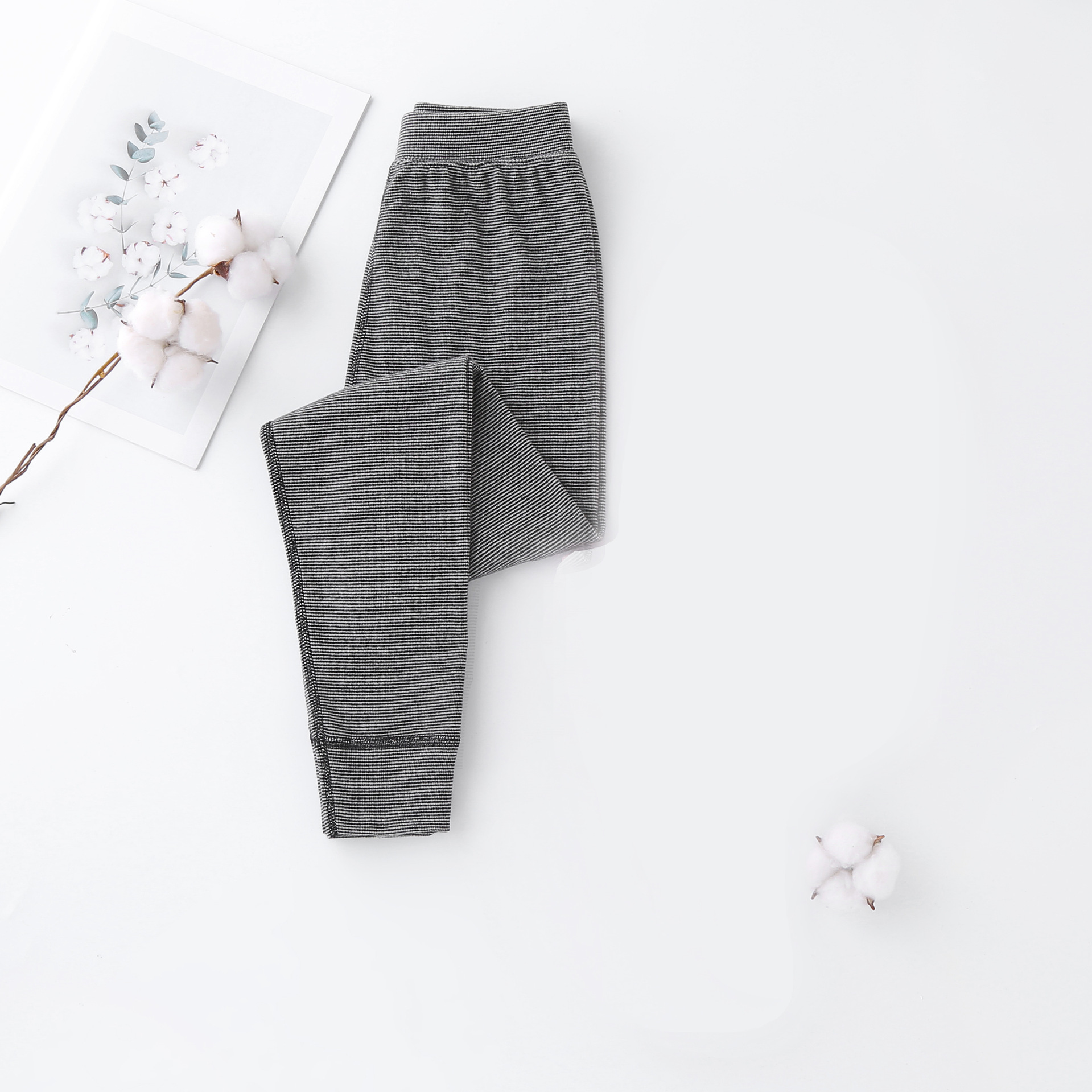 Picture of Warm trousers children's double-sided jacquard fast warm fleece-lined leggings medium and small boys and girls candy color autumn and winter New
