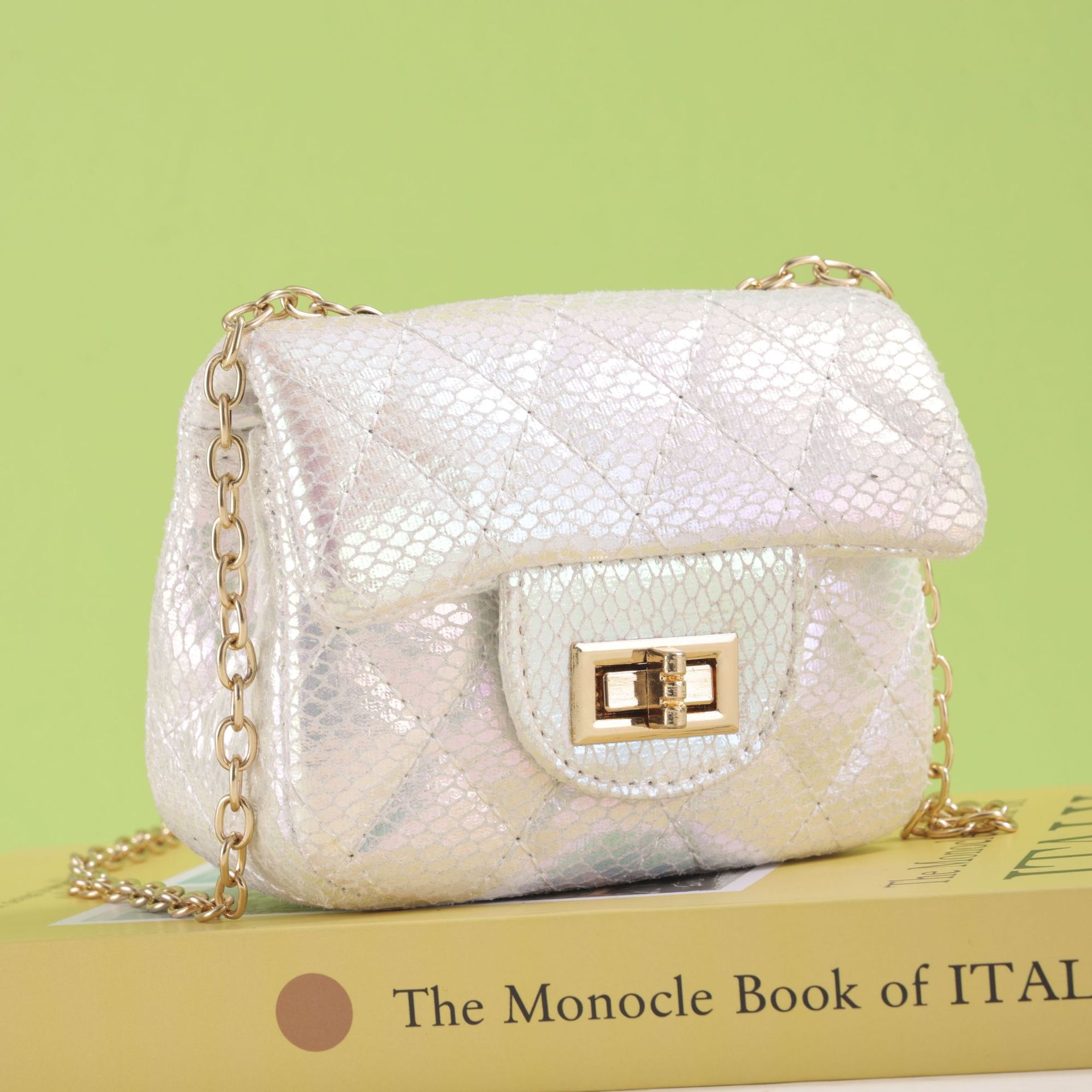 Picture of Princess Chanel Style Chain Bag Baby Pearl Accessories Hand Bag Trendy Children's Cute Bow Girl Shoulder Bag