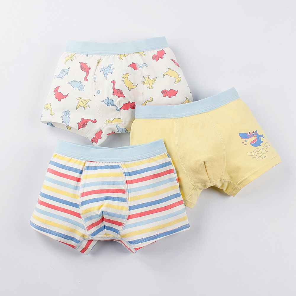 Picture of Summer cotton baby boxer shorts children's cartoon large children's boxer bottoms antibacterial boy underwear wholesale