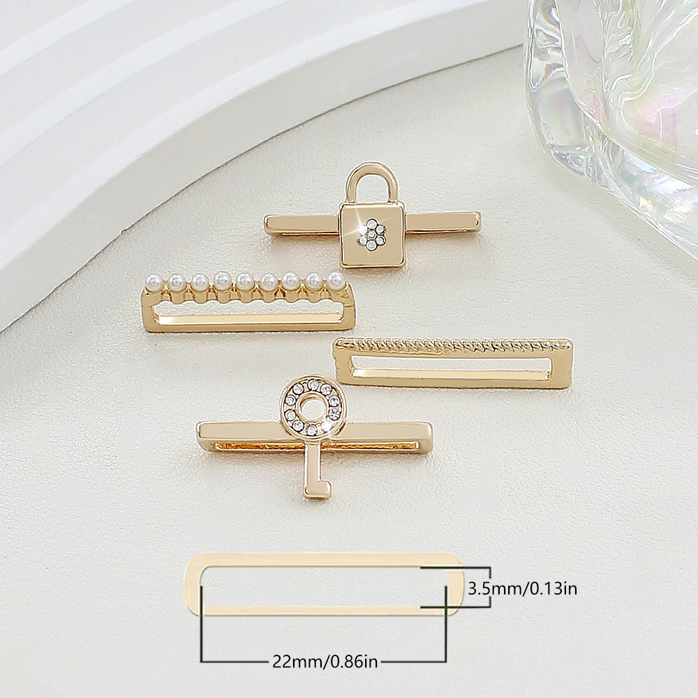 Picture of Applies to Apple Watch Watch Universal Silicone Strap Diamond Key Decoration