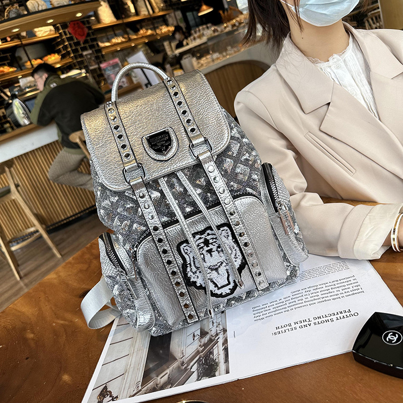 Sequin Backpack Women's 2025 New Trendy Personalized Easiest for Match Backpack British Style Drawstring Soft Leather Internet Celebrity Travel Bag