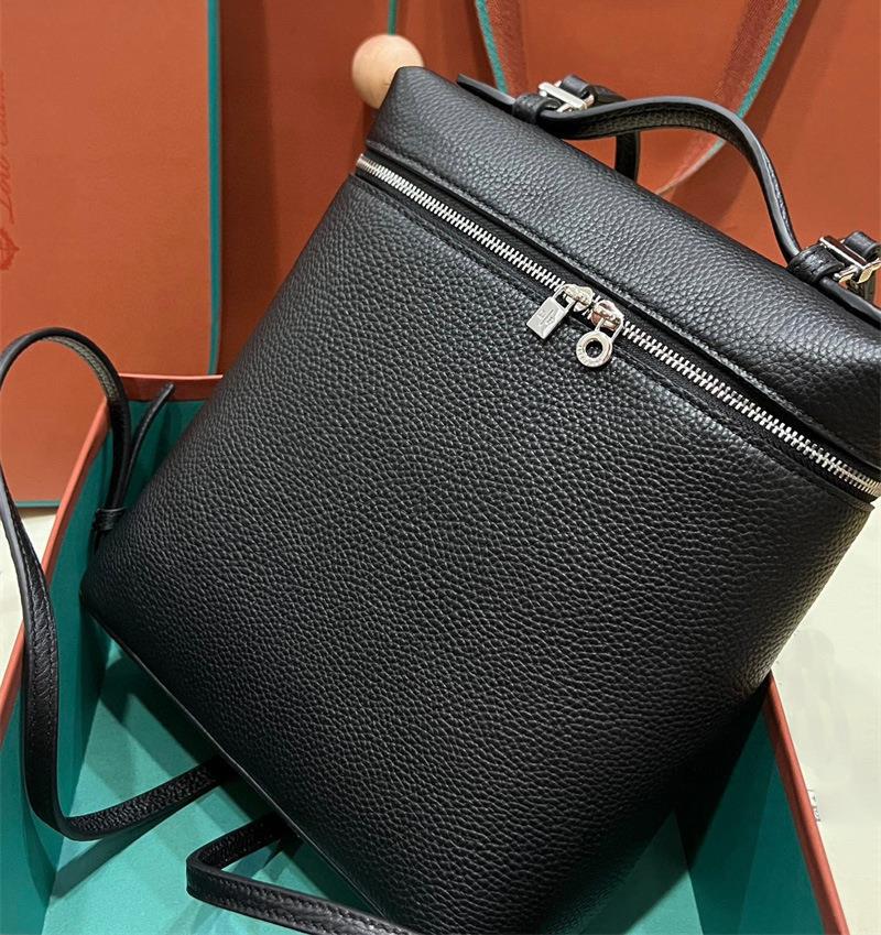 Picture of Loro new backpack first layer cowhide small backpack handbag foreign trade genuine leather women's bag simple all-match
