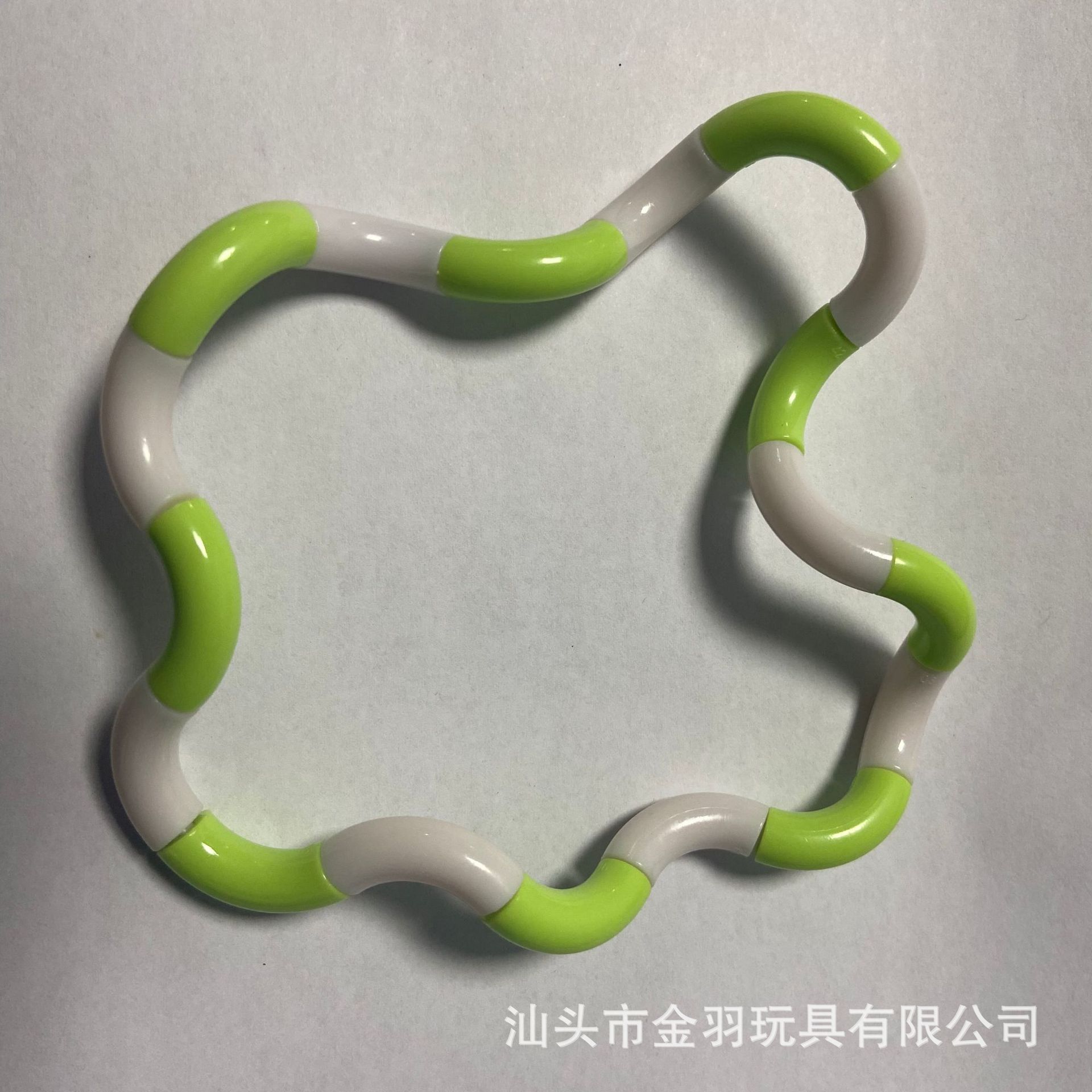 Picture of Creative Decompression Macaron Finger Infinite Rubik's Cube 18 Section Deformation Twist Rope Variables Twist Pocket Toy