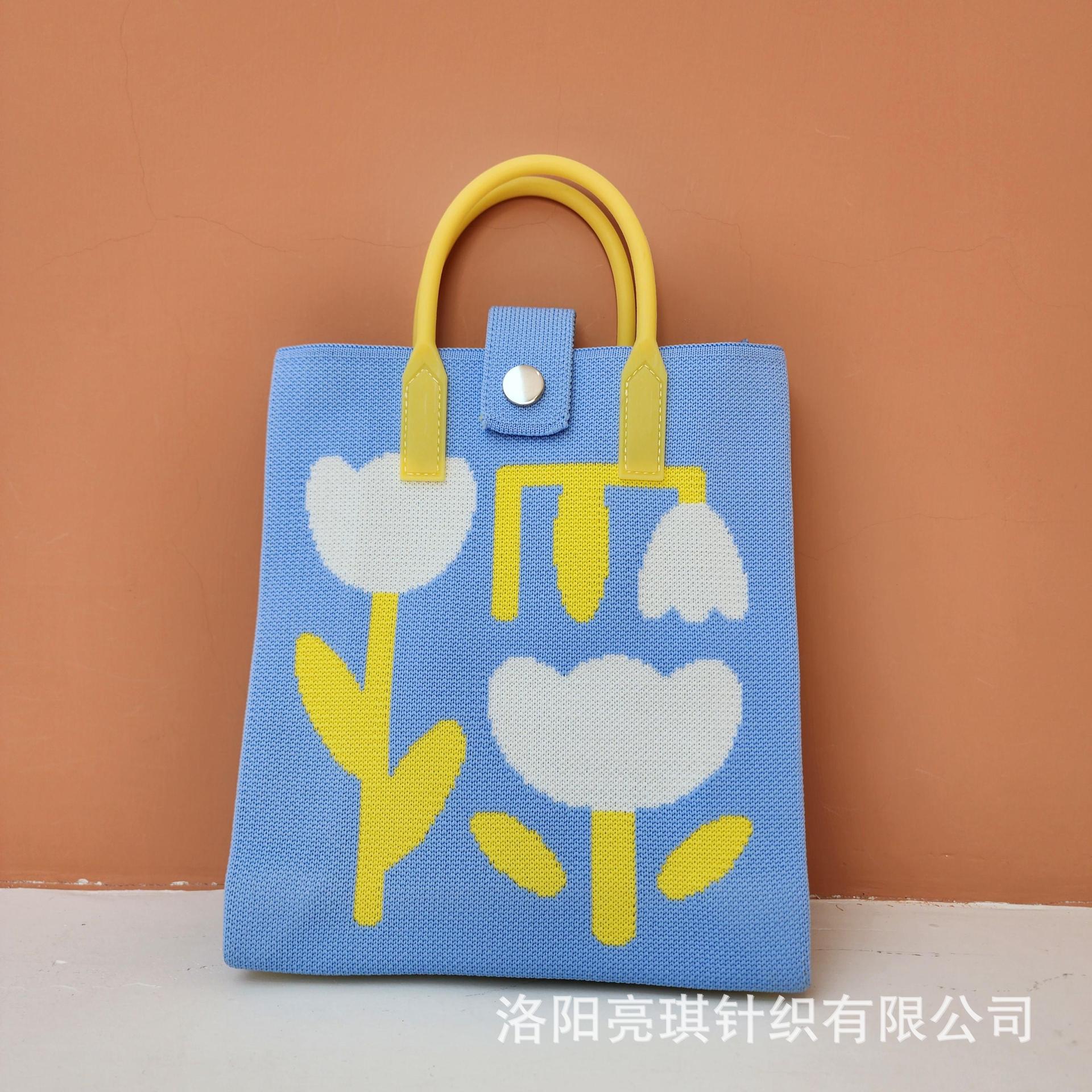 Picture of 2025 Women's Crossbody Mobile Phone Bag Casual Women's Bag Fashionable Versatile Shoulder Handbag Knitted Bag High-End