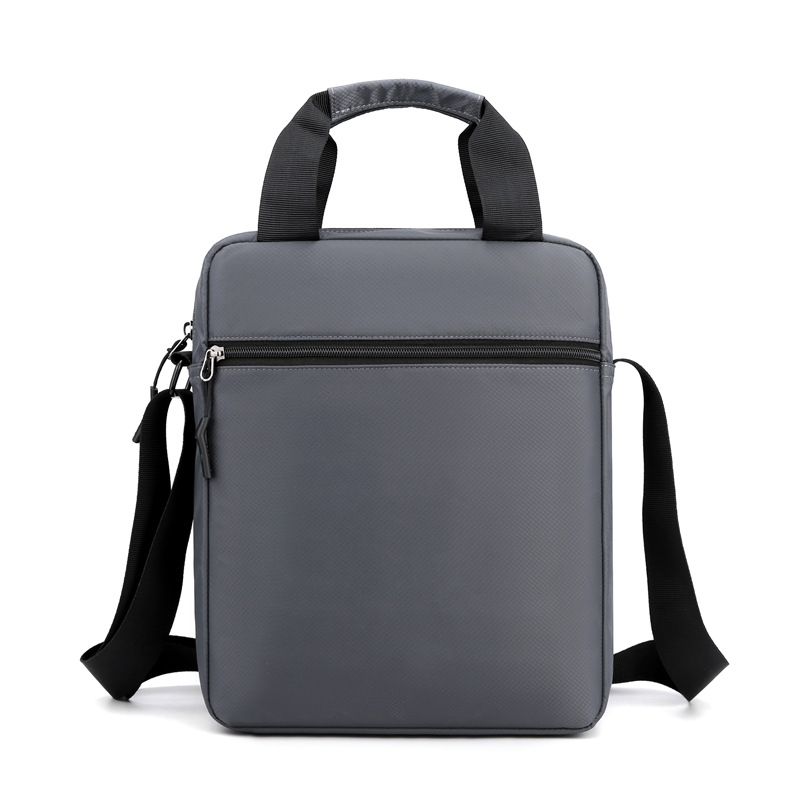 Picture of Large Capacity Men's Handbag Lightweight Outdoor Commuter Crossbody Bag Fashionable Water-Resistant Nylon Cloth Bag Shoulder Backpack