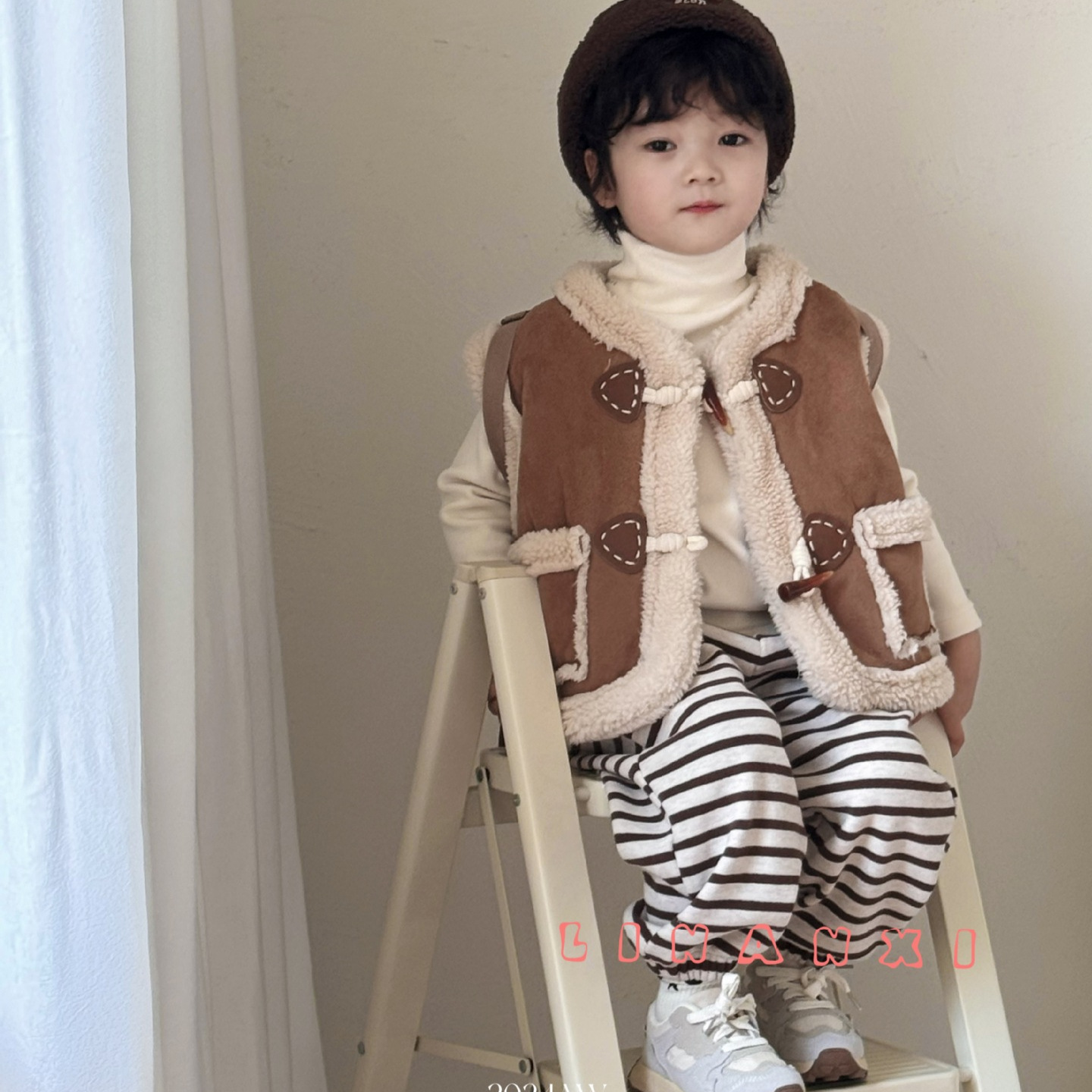 Boys and Girls Suede One Lamb Wool Vest 24 Years Winter New Baby All-match Warm Corner Buckle Vest 82468