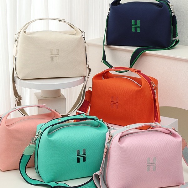 2024 New Ins Women's Bag Solid Color Canvas Bag Large Capacity Simple Cosmetic Bag Korean Style One-Shoulder Artistic Crossbody Bag