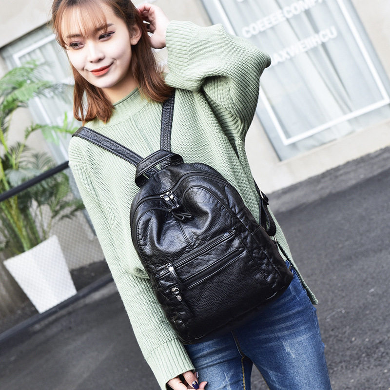 Picture of Cross-border Women's Backpack New European and American Retro Washed Soft Leather Middle-aged Fashion Backpack Large Capacity Schoolbag